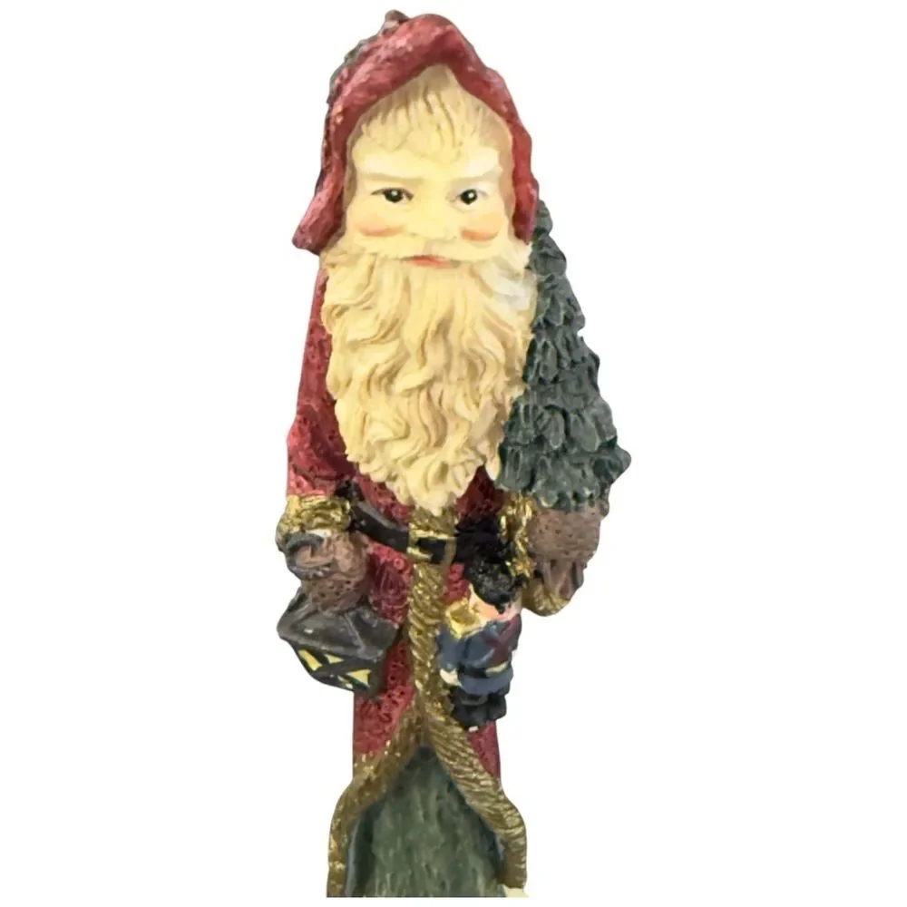 Windsor Collection Old World Santa Vintage Christmas Collectible Figurine.